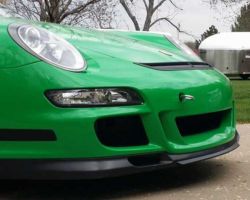 One of the reasons I got an Aerovault is the build quality. If you look at the welds they are exceptional. The thickness of the material shows it’s going to be there a long time. Brian, KS green porsche nose